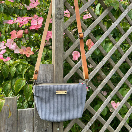 Sac minimaliste velours gris souris anse cuir atelier tango&k