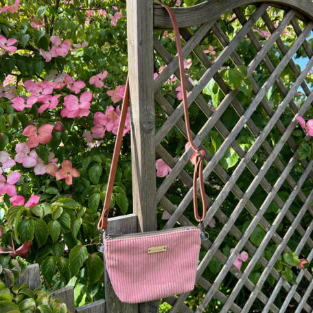 Sac minimaliste velours vieux rose anse cuir atelier tango&k