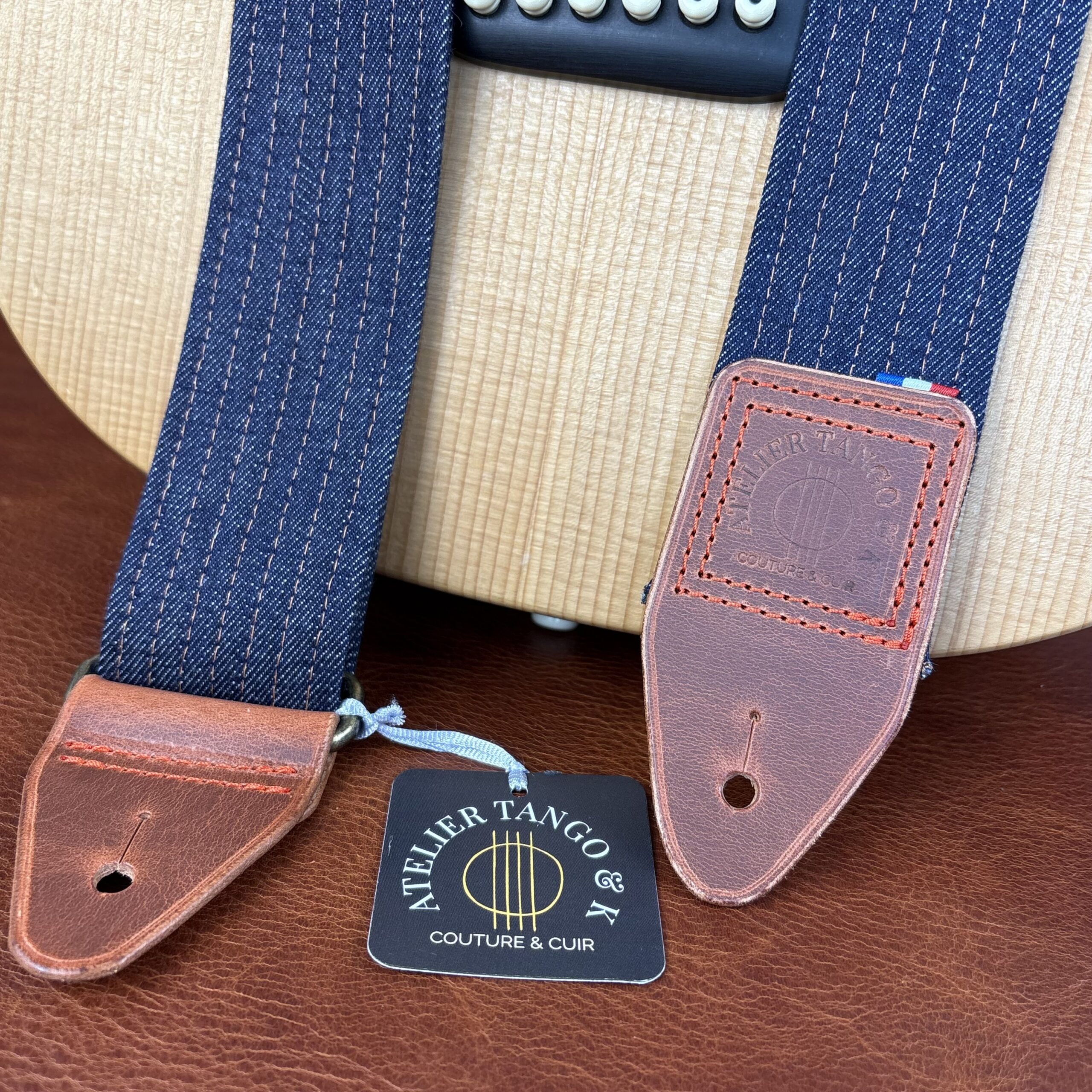 Sangle de guitare denim brut revalorisé atelier tango&k (1)
