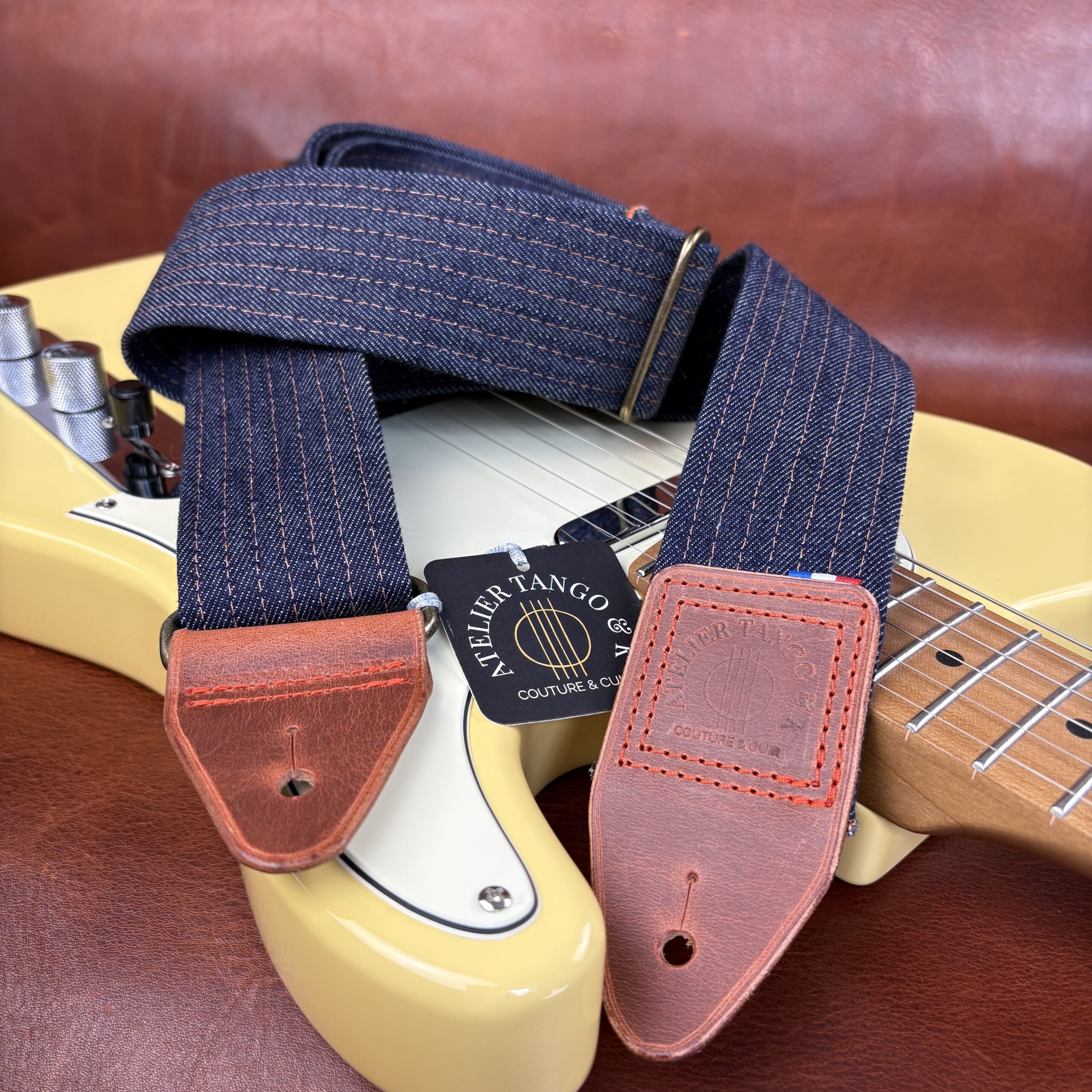 Sangle de guitare denim brut revalorisé atelier tango&k (4)